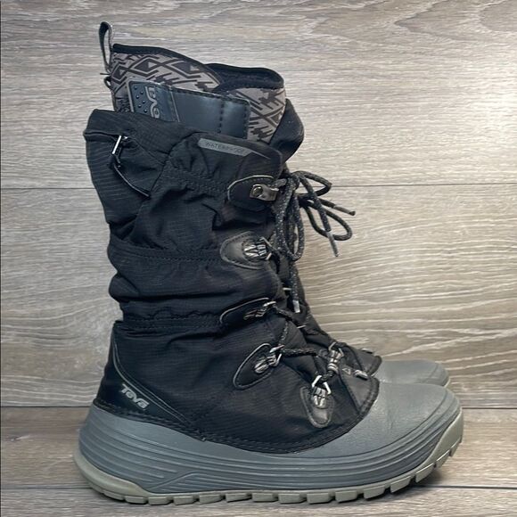 Teva Jordanelle Thinsulate -25f Waterproof Black Gray Women’s Sz 7 Winter Boots - Picture 1 of 11